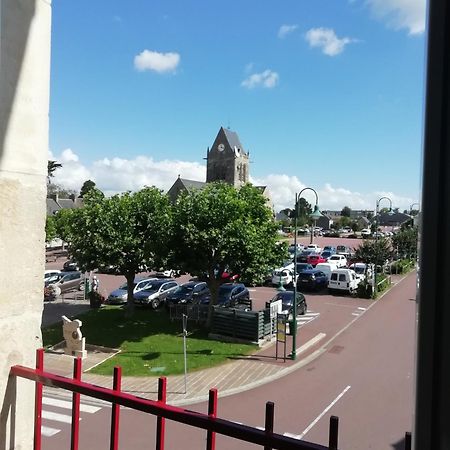 Gite Le Jour J Sainte-Mère-Église Buitenkant foto